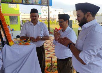 संघ के शाताब्दी वर्ष के उपलक्ष्य में मानक सिद्ध नगर के बड़ोवाला बस्ती में पथ संचालन !