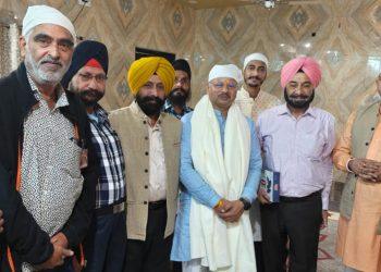 सिख धर्म के संस्थापक श्री गुरु नानक देव जी के प्रकाश पर्व