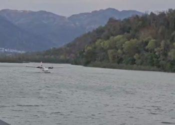 उत्तराखंड में कनेक्टिविटी के नए युग का सूत्रपात: ऋषिकेश के पशुलोक बैराज में उतरा देश का पहला सी-प्लेन !