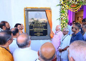 डॉ. केशव बलिराम हेडगेवार जी के पूर्वजों के गांव कंदकुर्ति (तेलंगाना) में श्री केशव स्फूर्ति मंदिर का लोकार्पण