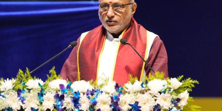 उपराष्ट्रपति श्री सी. पी. राधाकृष्णन ने आज एम्स ऋषिकेश, उत्तराखंड के छठे दीक्षांत समारोह की शोभा बढ़ाई।